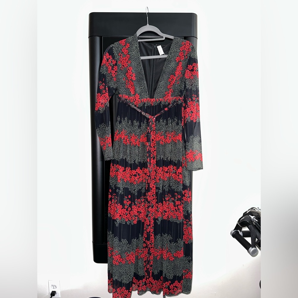 RED Valentino
Women's Red Pleated Floral Midi Dress